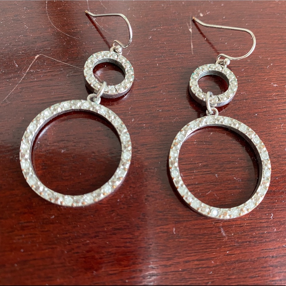 Sparky dangle earrings rhinestones lovely